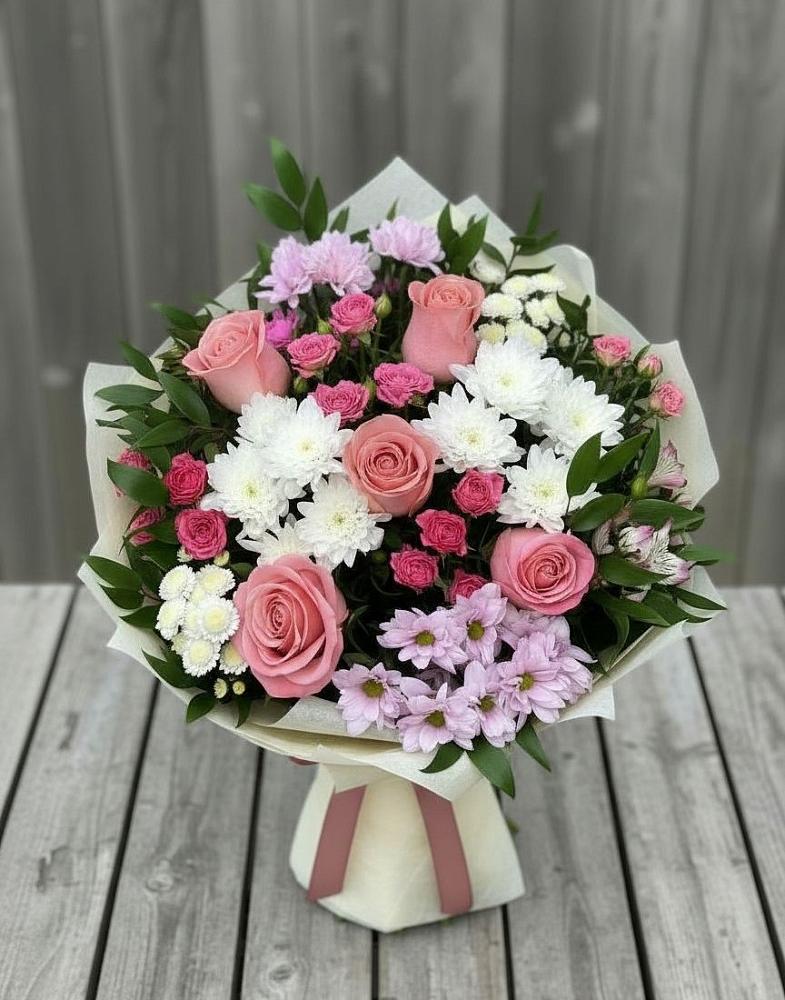 Букет цветов из: Альстромерии, Гвоздики, Розы и Хризантемы в Дубровки
