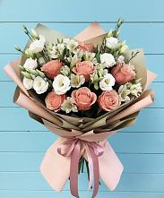 Букет цветов из:  Розы, Альстромерии и Лизиантусы #REPLACE_PRED# Дубровки
