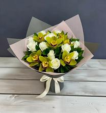 Букет цветов из:  Орхидеи и Розы в Дубровки