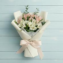 Букет цветов из:  Альстромерии в Дубровки