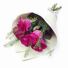 Букет цветов из:  Розы в Дубровки