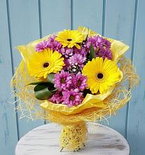 Букет цветов из:  Хризантемы и Герберы в Дубровки