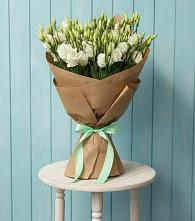 Букет цветов из:  Лизиантусы в Дубровки