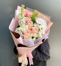 Букет цветов из:  Хризантемы и Розы в Дубровки