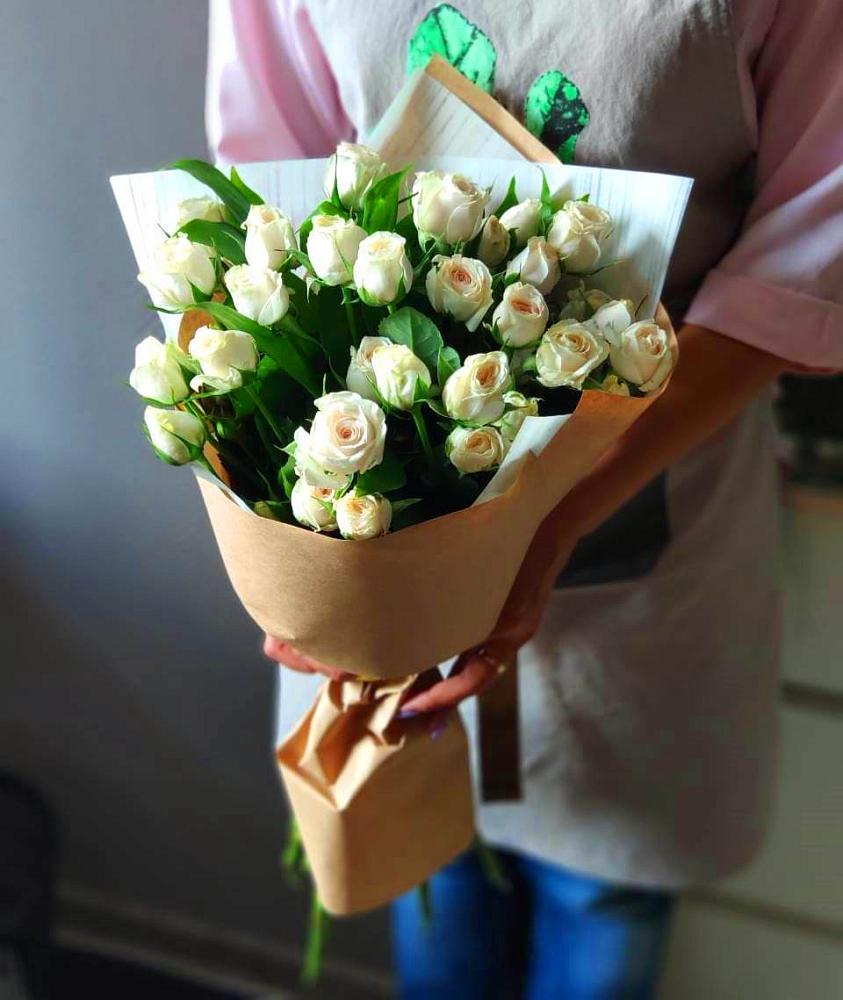 Букет цветов из: Розы в Дубровки